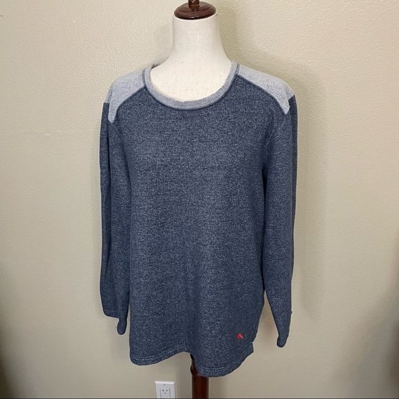 Tommy Bahama Tops - EUC✨Tommy Bahama Grey Blue Scoop Neck Sweatshirt Pullover😍